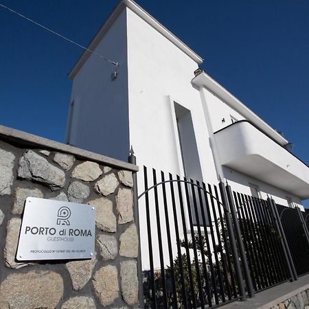 Guesthouse Porto Di Roma Civitavecchia Exterior foto